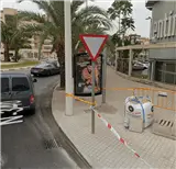 Mupi en avenida de Alicante frente a la Ciudad Deportiva, Elche